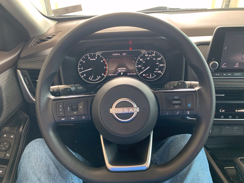 Used 2023 Black Nissan SV image 4