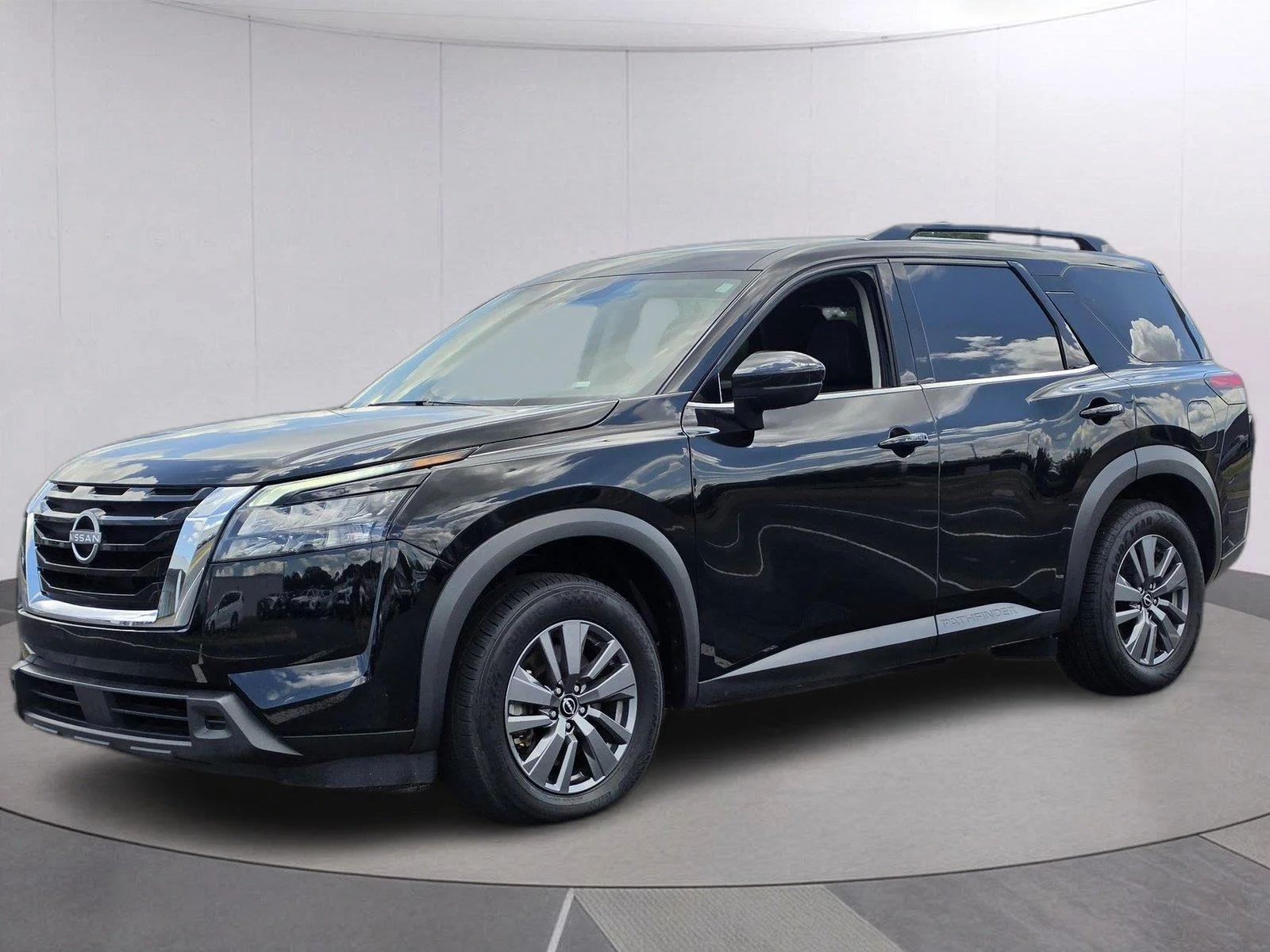 Used 2025 Super Black Nissan SV image 1