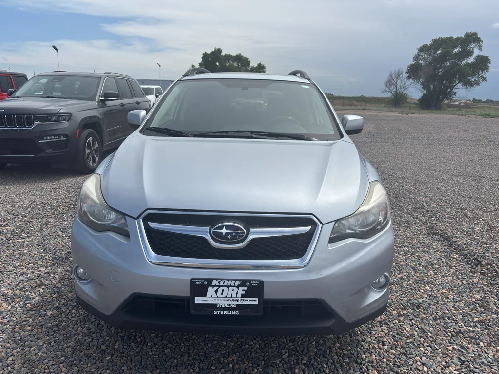 Used 2013 Ice Silver Metallic Subaru Premium image 11
