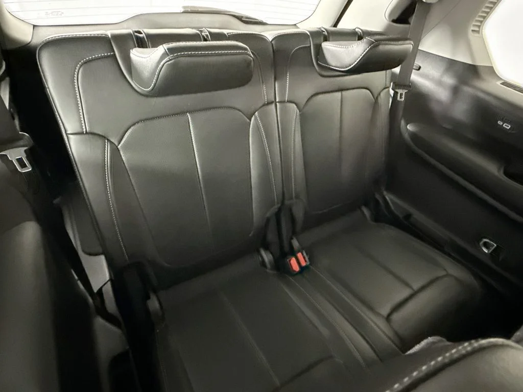 Used 2022 White Jeep Limited image 26