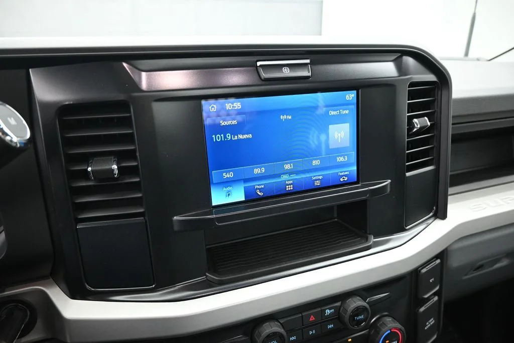 New 2025 Oxford White Ford XL image 12