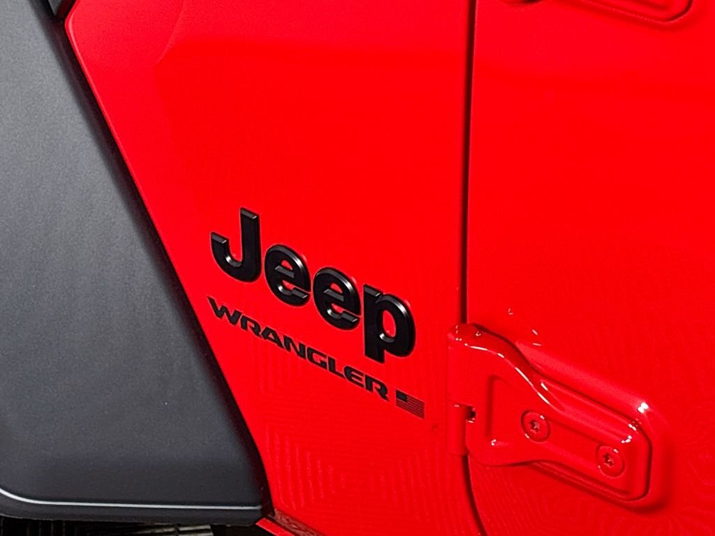 New 2026 Firecracker Red Clear-Coat Exterior Paint Jeep Sport S image 23