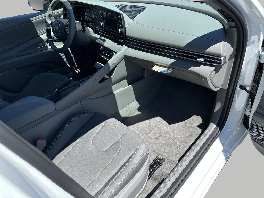 New 2026 Serenity White Hyundai SEL Sport image 25