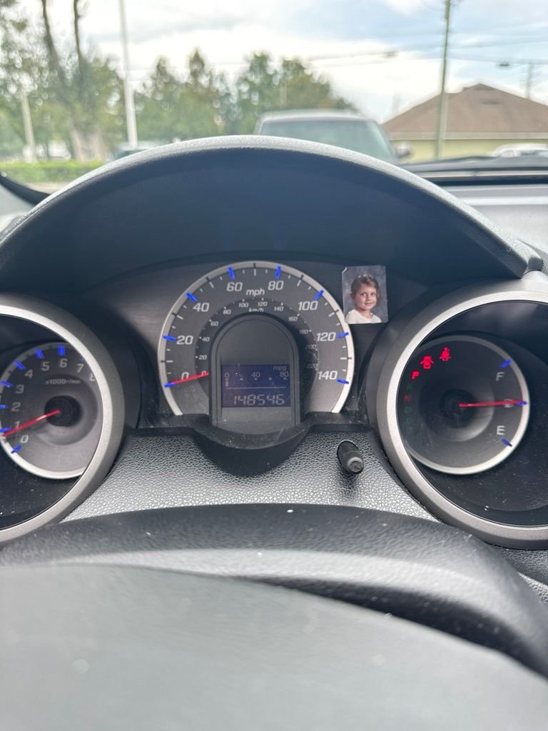 Used 2010  Honda Base image 9