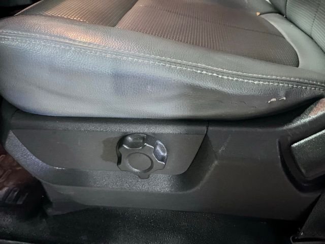 Used 2016 White Ford XL image 23