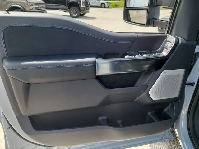 New 2026 Gray Metallic Ford Platinum image 17