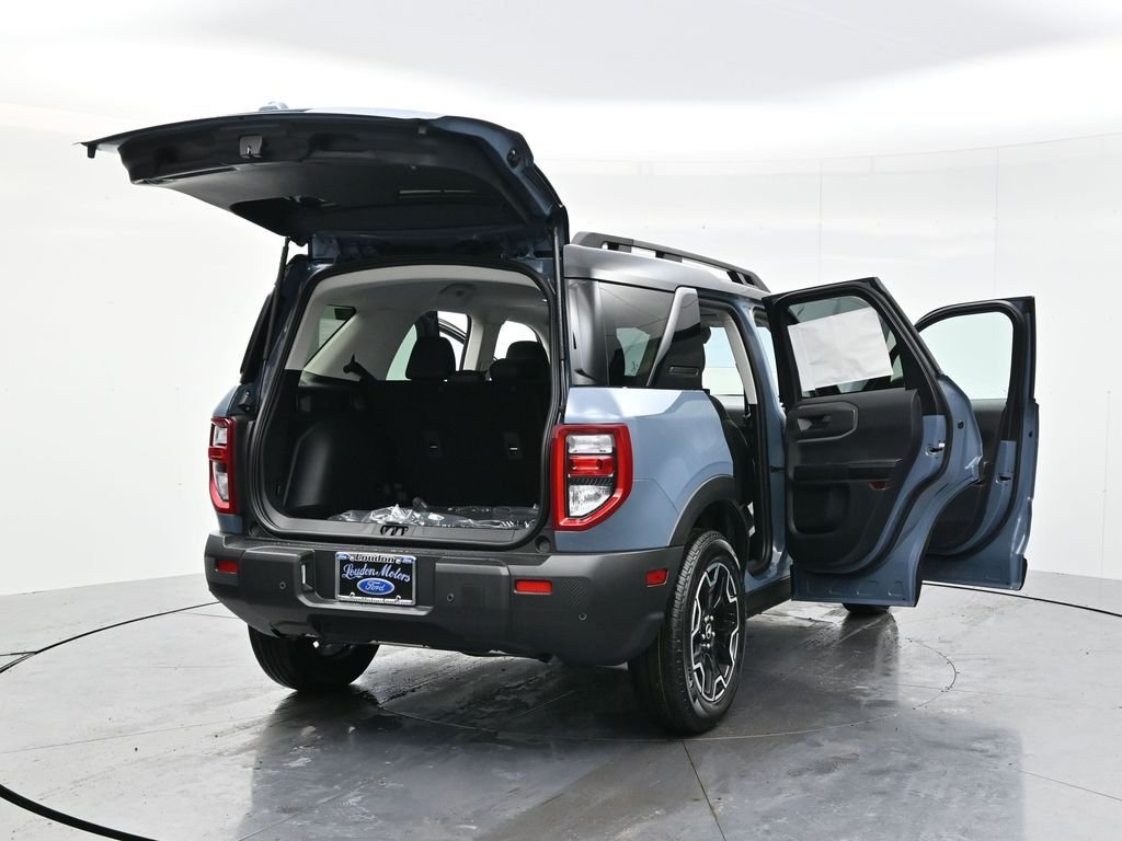 New 2026 Azure Gray Metallic Tri-Coat Ford Outer Banks® image 53