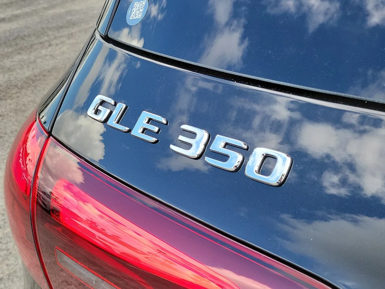 New 2026 Obsidian Black Metallic Mercedes-Benz GLE 350 image 7