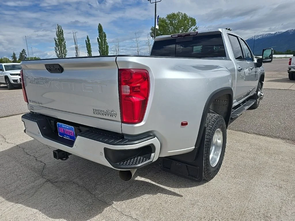2022 Chevrolet Silverado 3500HD High Country - Photo 7