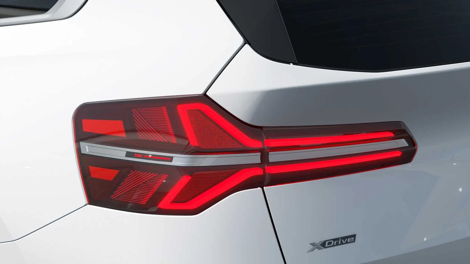 New 2026 Alpine White BMW 30 xDrive image 8
