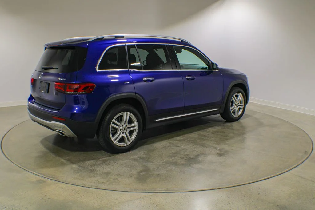 Used 2022 Galaxy Blue Metallic Mercedes-Benz GLB 250 image 5