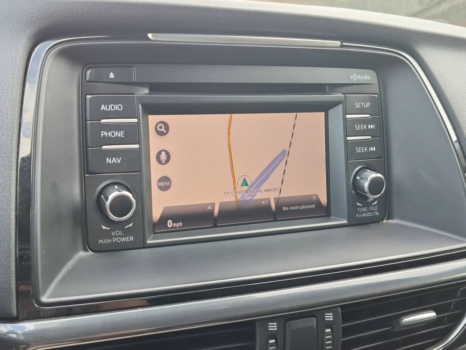 Used 2014 Red Mazda i Grand Touring image 14