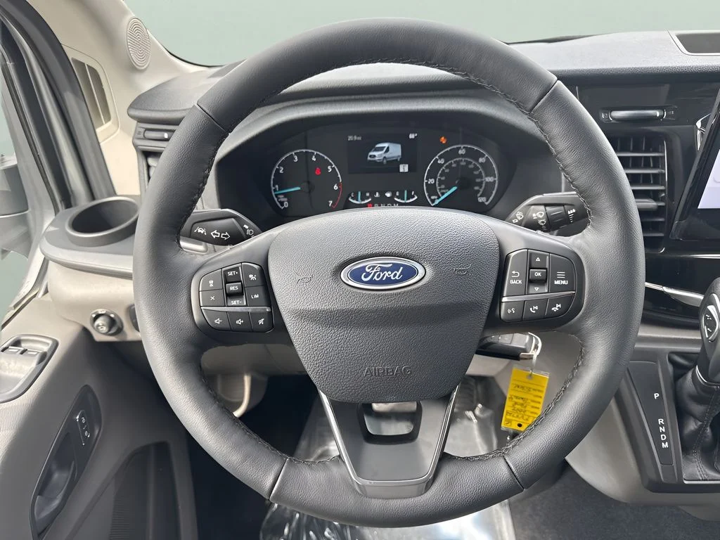 Used 2024 Silver Ford Base image 12