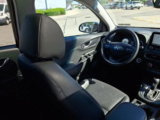 Used 2023 Black Hyundai Limited image 14