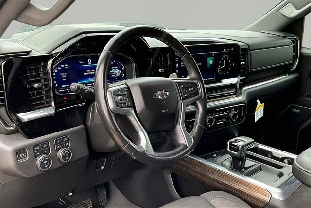 Used 2022 Black Chevrolet LT Trail Boss image 13
