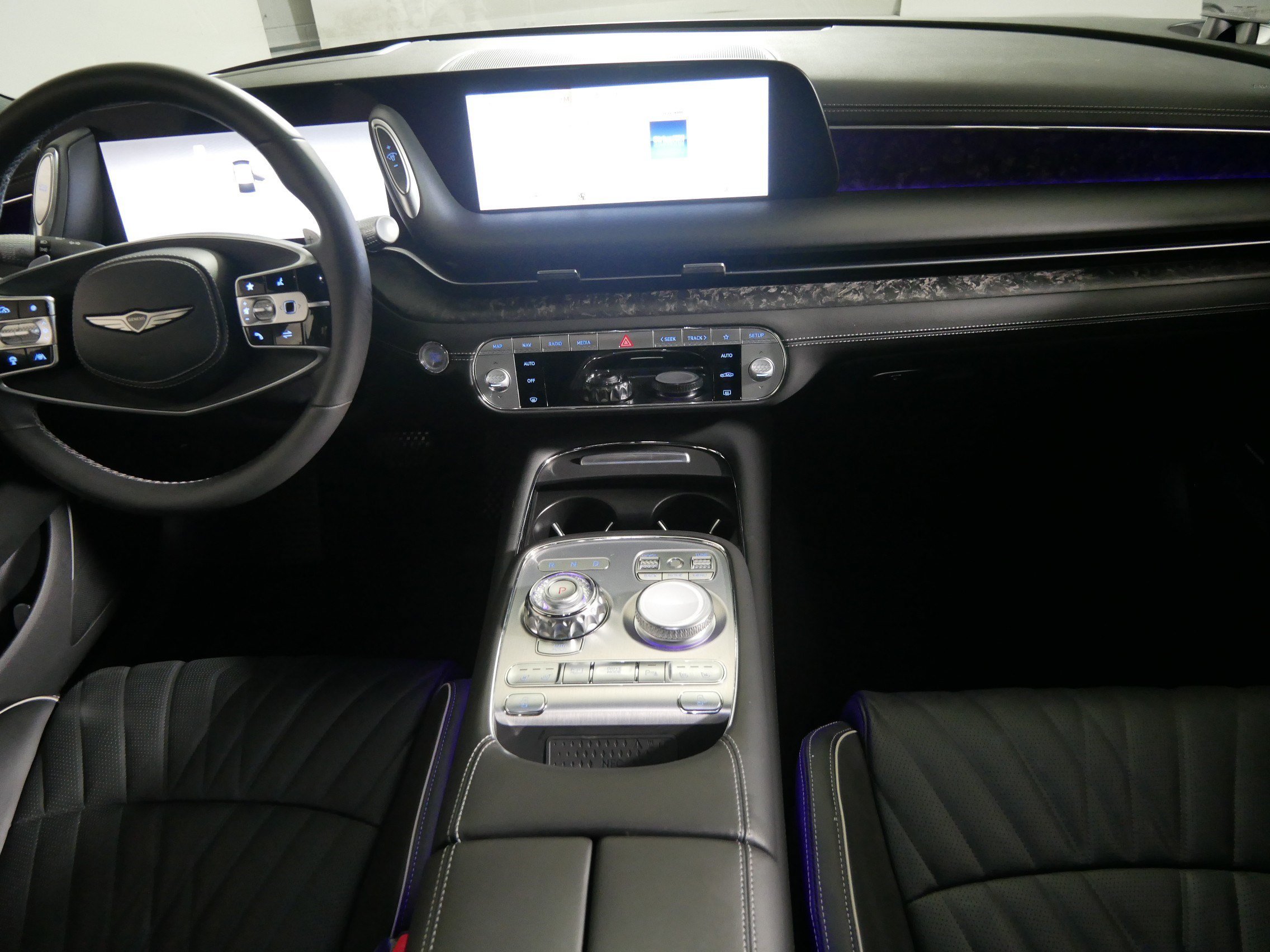 Certified Used 2024 Vik Black Genesis e-SC image 10