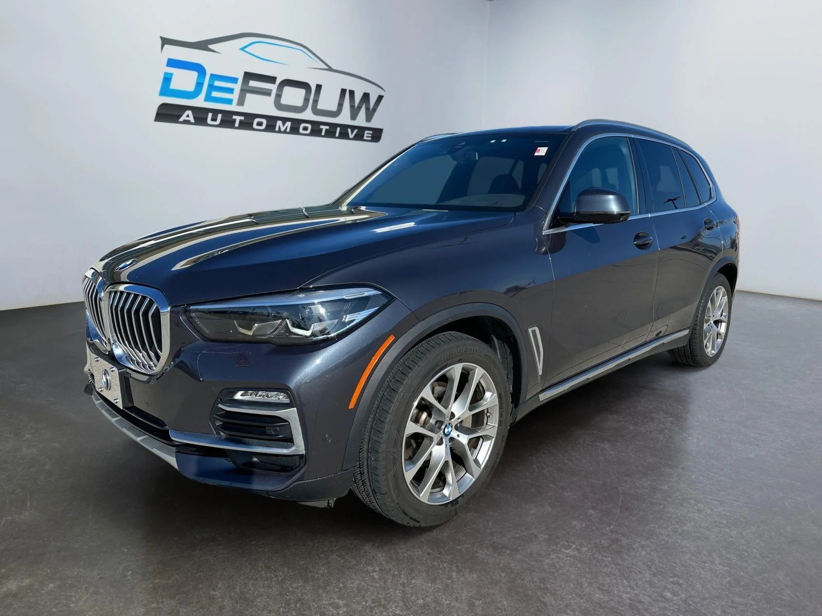 Used 2021 Arctic Grey Metallic BMW xDrive40i image 15