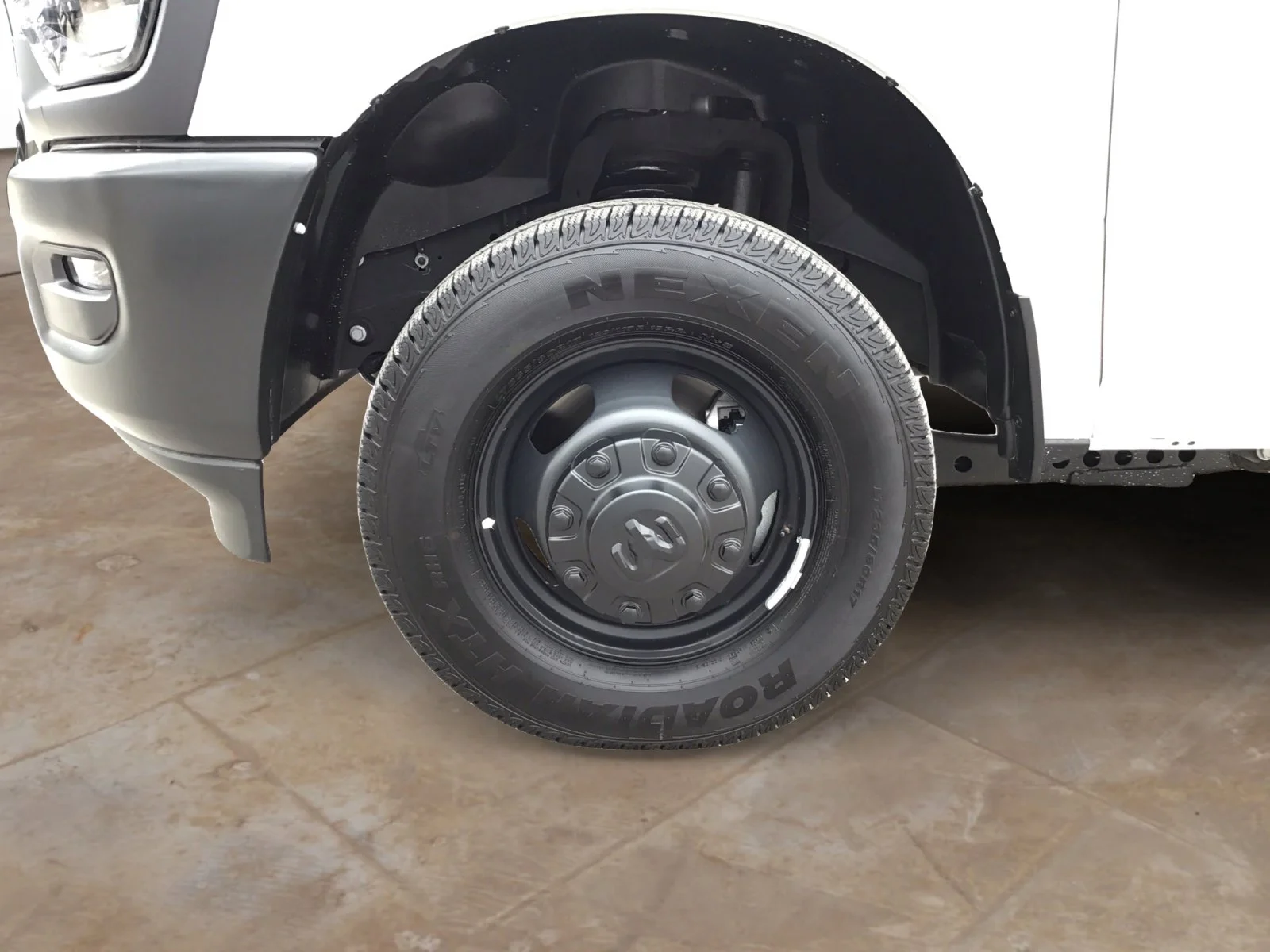 2026 RAM 3500 Chassis Tradesman - Photo 25