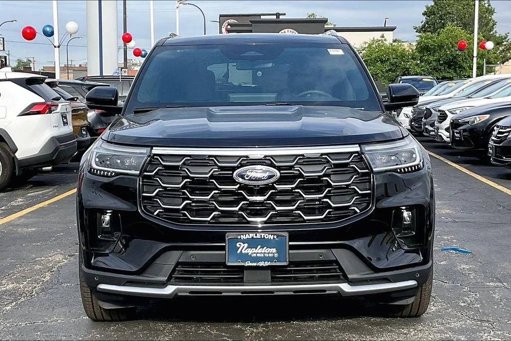New 2026 Agate Black Metallic Ford Platinum™ image 2