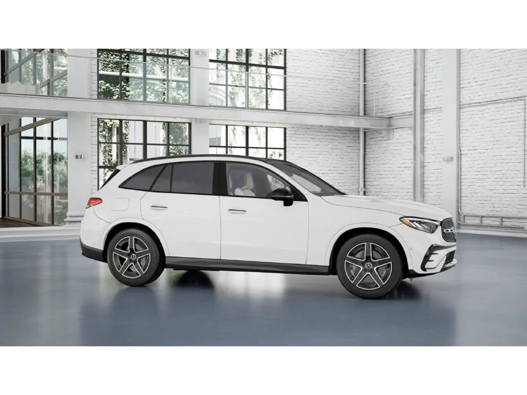 New 2027 White Mercedes-Benz GLC 300 image 43