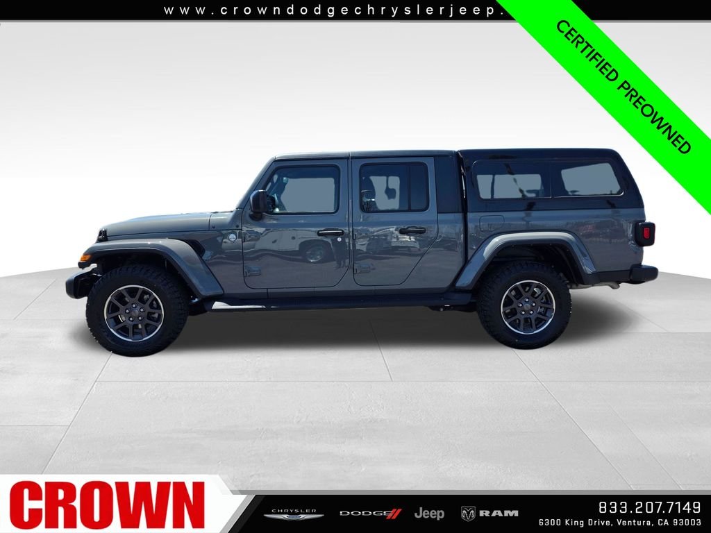 Certified Used 2023 Gray Jeep Overland image 4