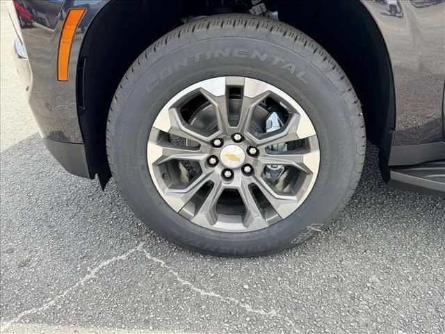 New 2026 Dark Ash Metallic Chevrolet LT image 33