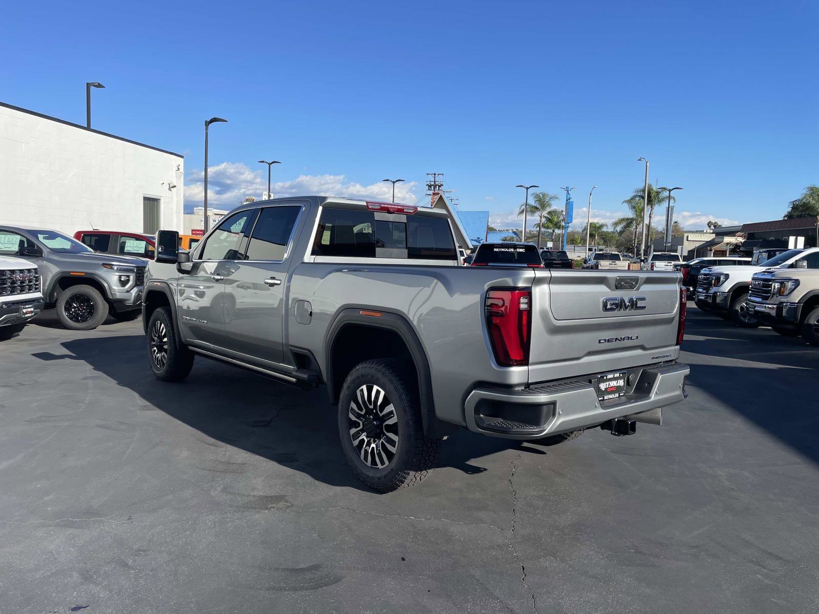 2026 GMC Sierra 2500HD Denali Ultimate - Photo 7