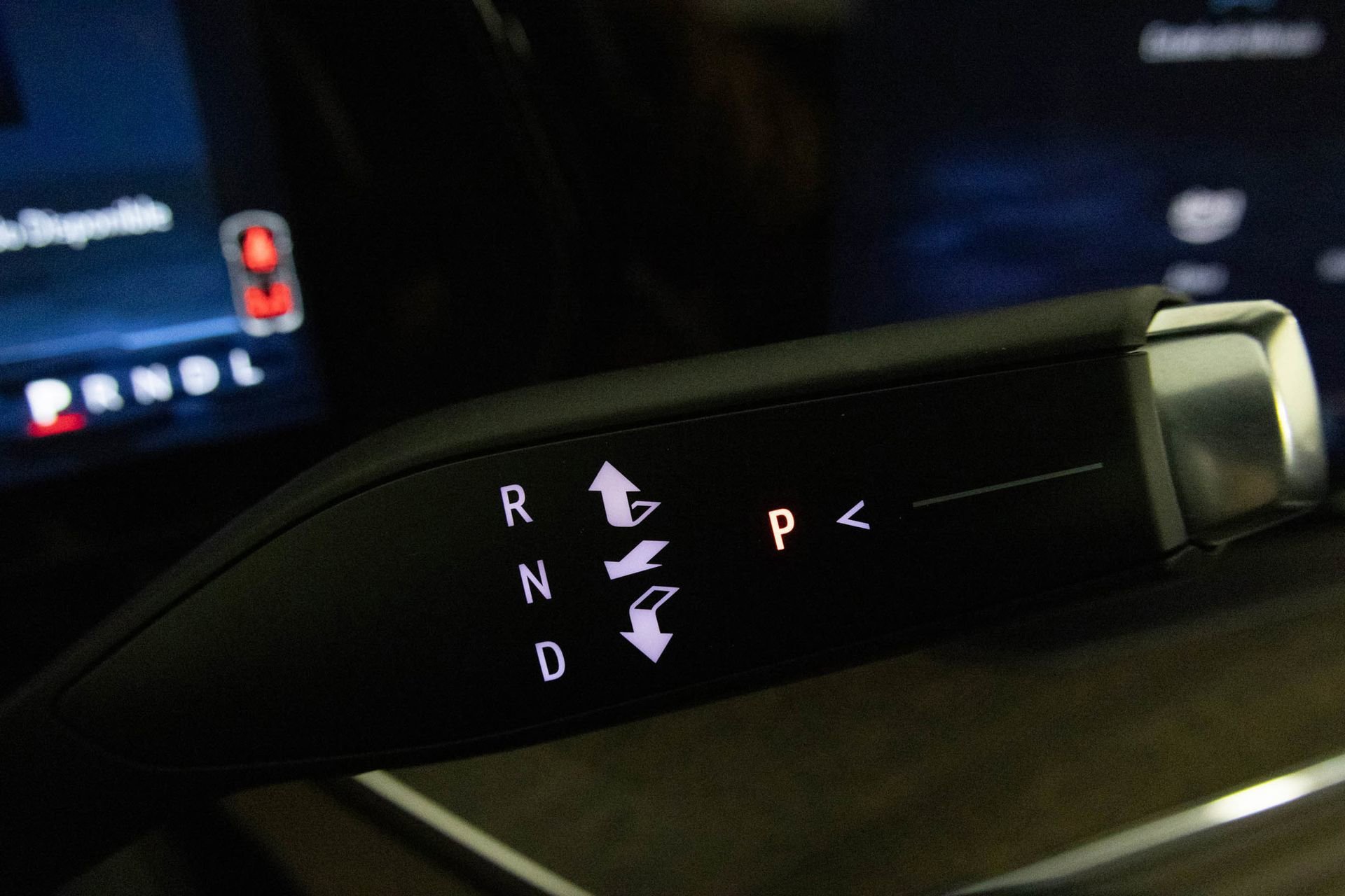 2025 CHEVROLET TAHOE - Image 27