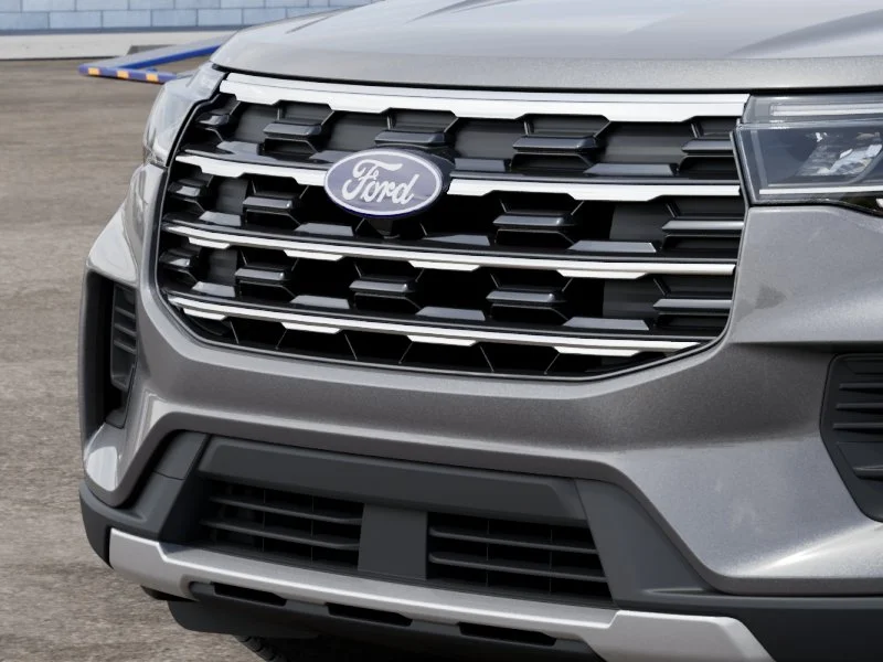 New 2027 Carbonized Gray Metallic Ford Active image 41