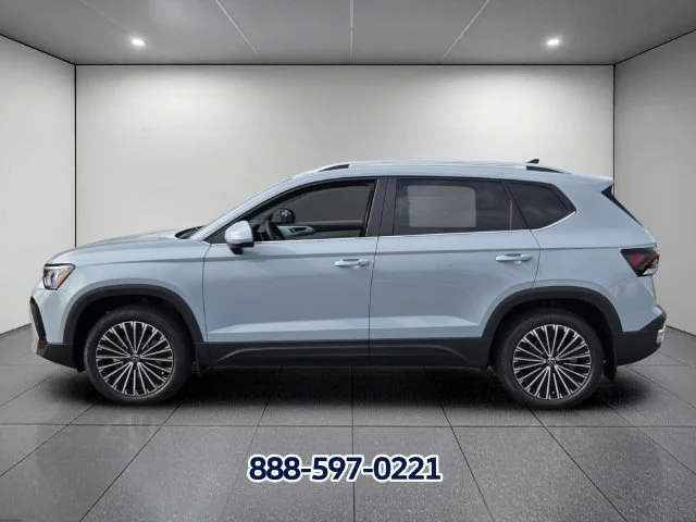 New 2027 Monument Gray9 Volkswagen SE image 2