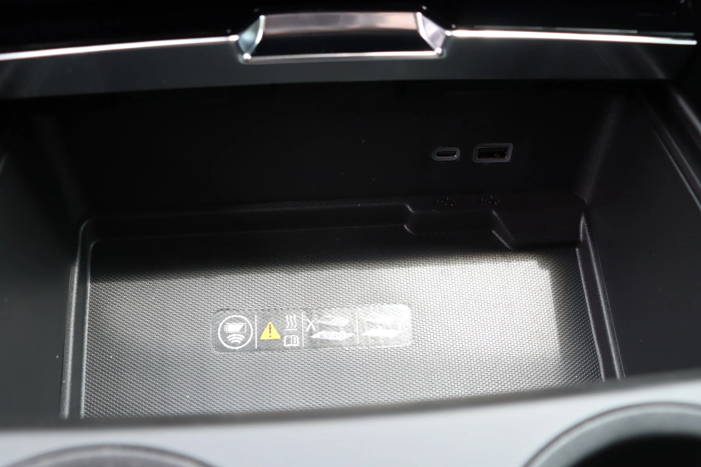 New 2026 Glacier White Tricoat GMC Denali Ultimate image 23