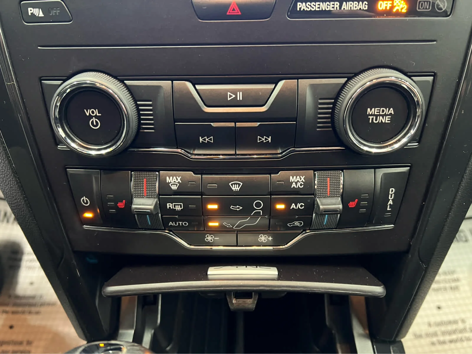 Used 2019 Blue Metallic Ford XLT image 29