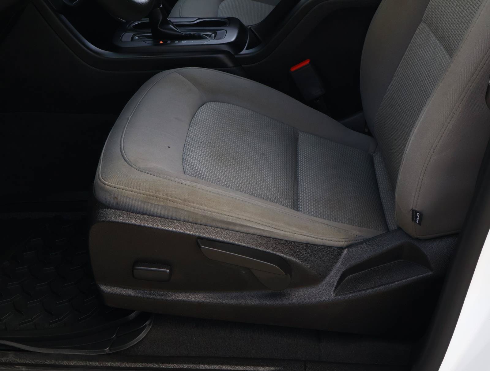 Used 2019 Summit White Chevrolet Work Truck image 12