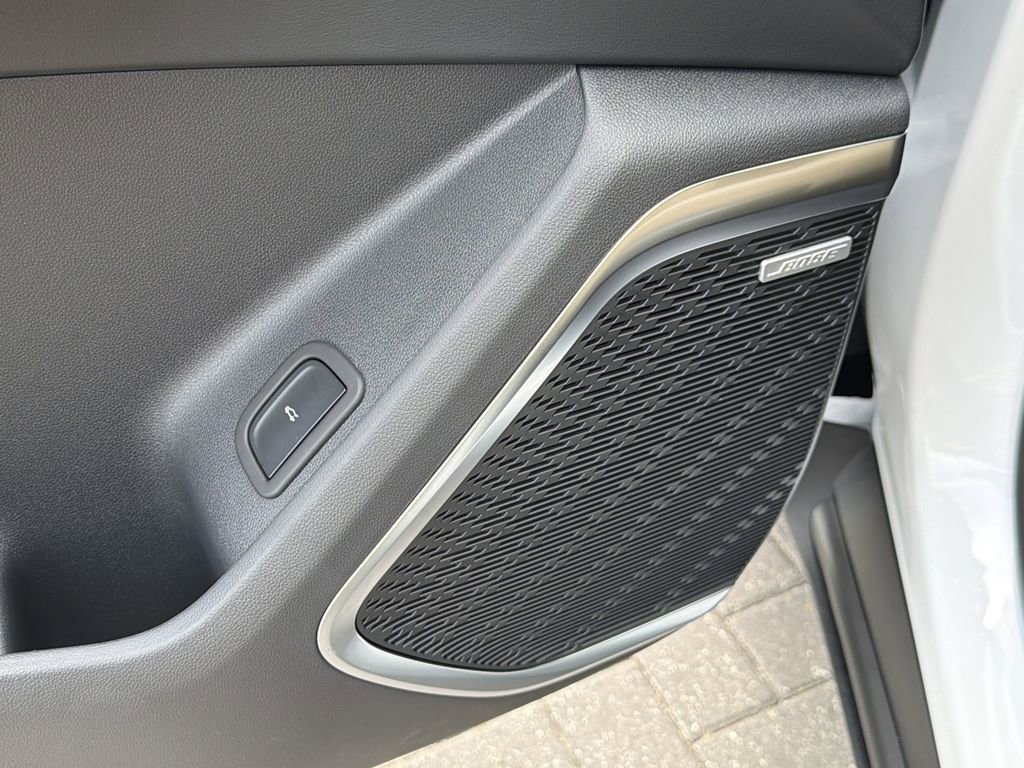 New 2026 Summit White Buick Preferred image 21
