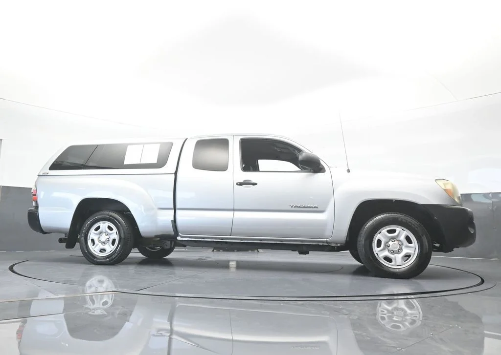 Used 2007 Silver Streak Mica Toyota Base image 45