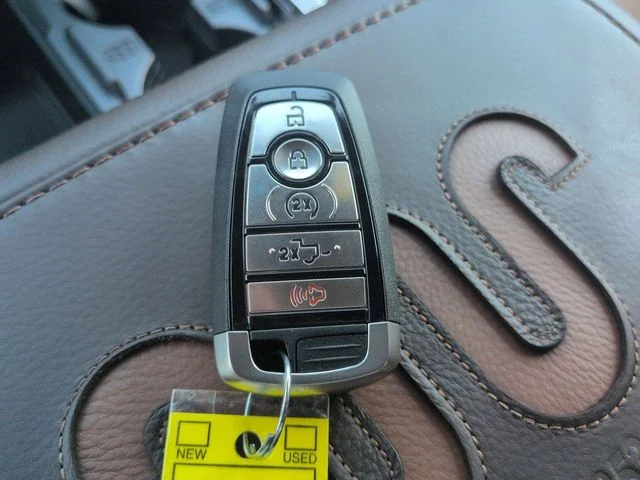 New 2026 Agate Black Metallic Ford F-350® King Ranch® image 28