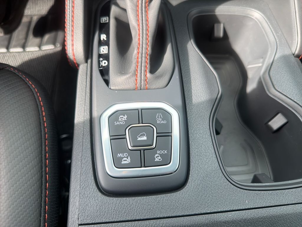 New 2026 Nissan Frontier PRO-4X 4D Crew Cab