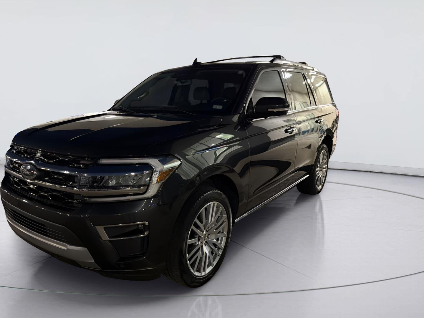 Used 2024 Dark Matter Gray Ford Limited image 1