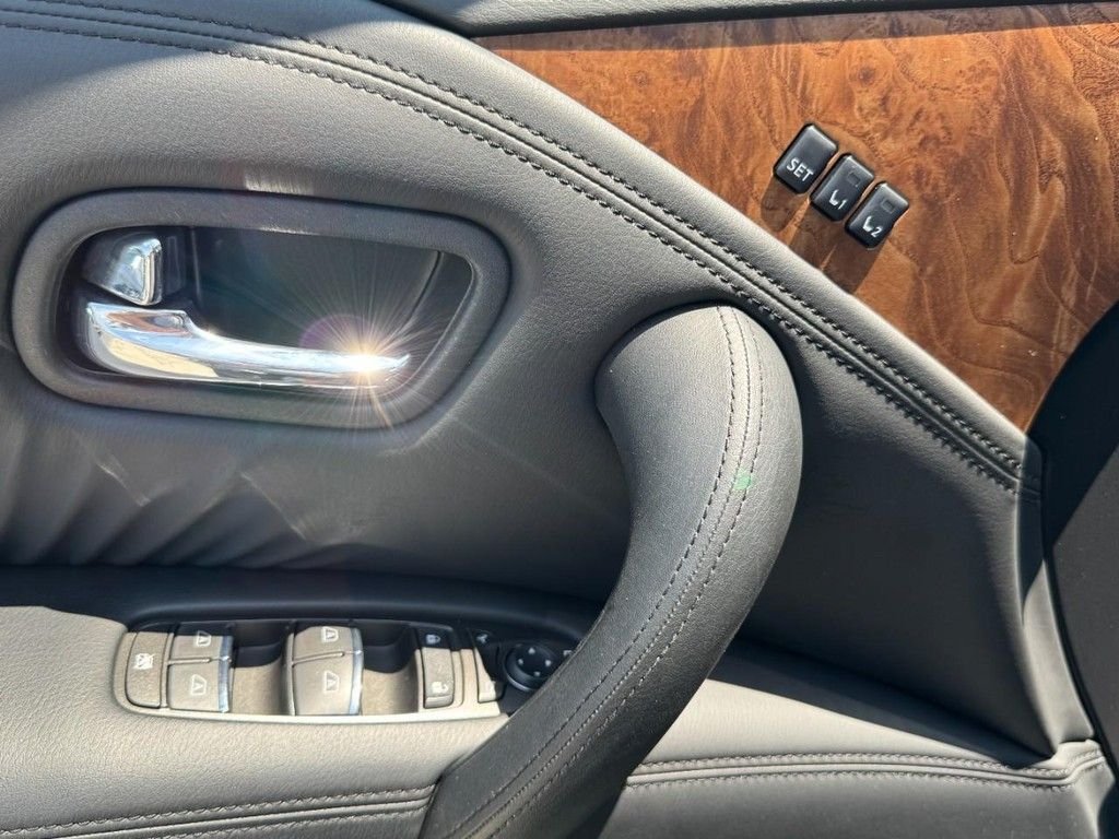 2024 Nissan Armada SL - Photo 17