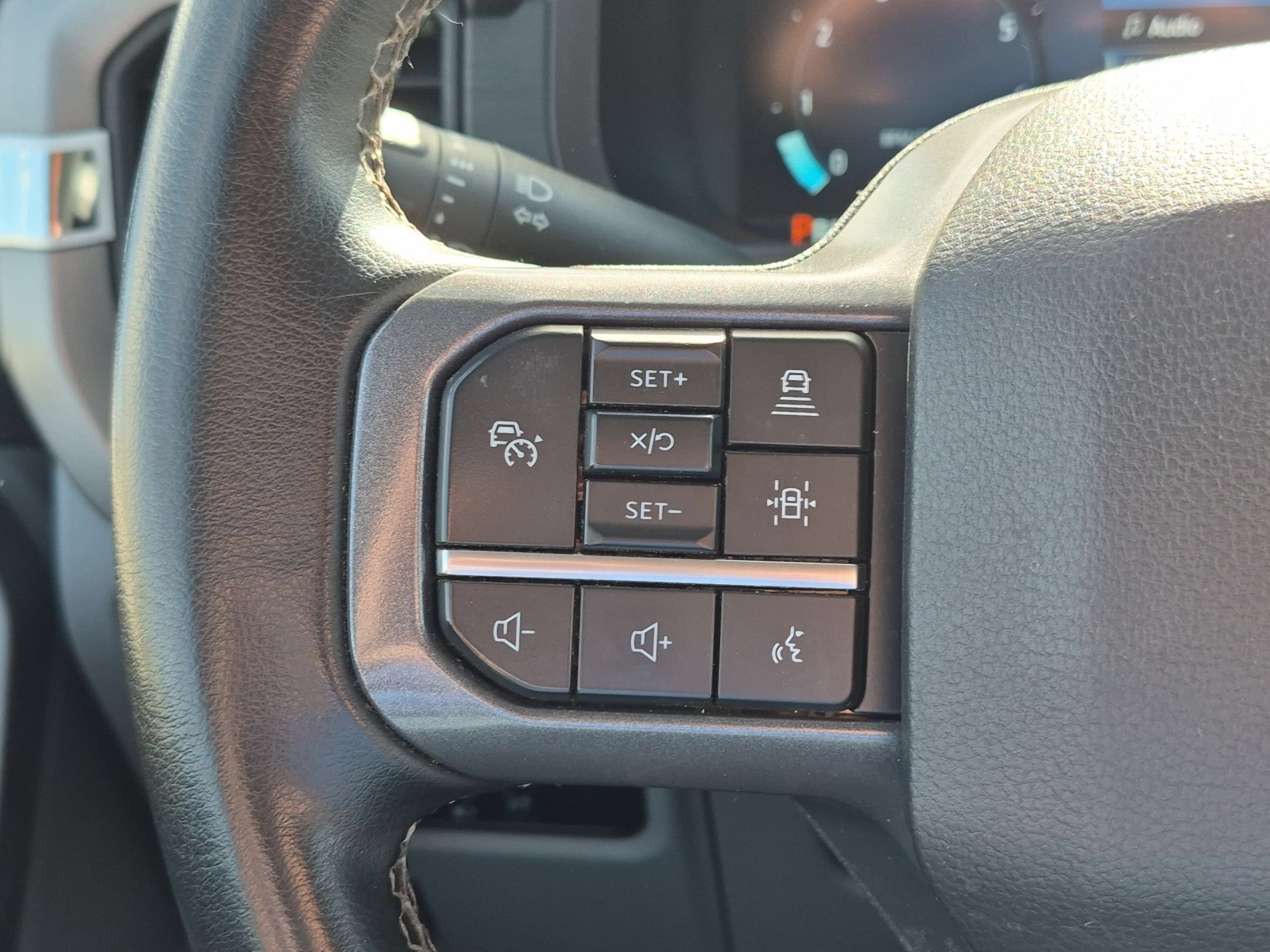 Used 2024 White Ford XLT image 17