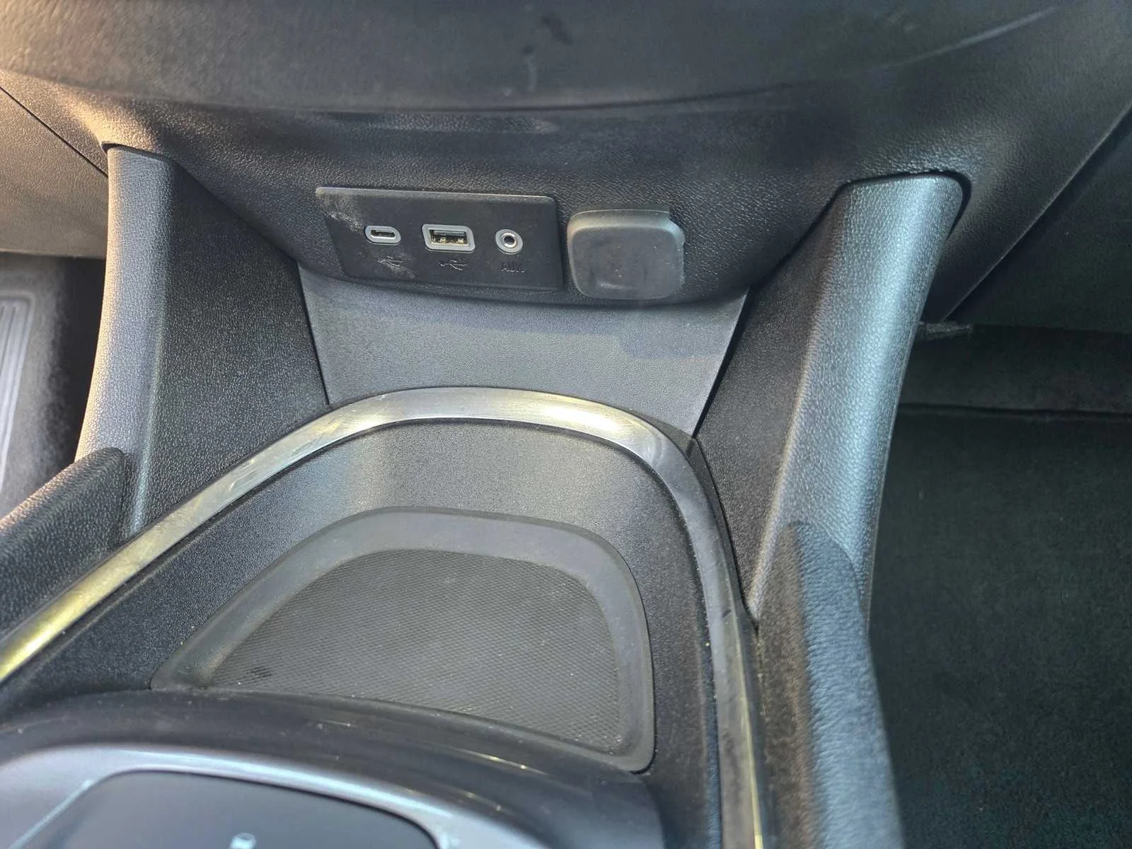 Used 2023 Summit White Chevrolet LT image 18