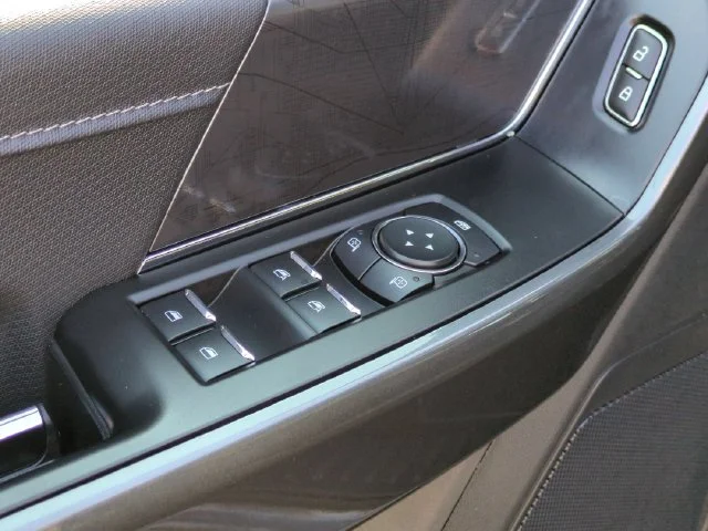 Used 2023 Gray Ford XLT image 13