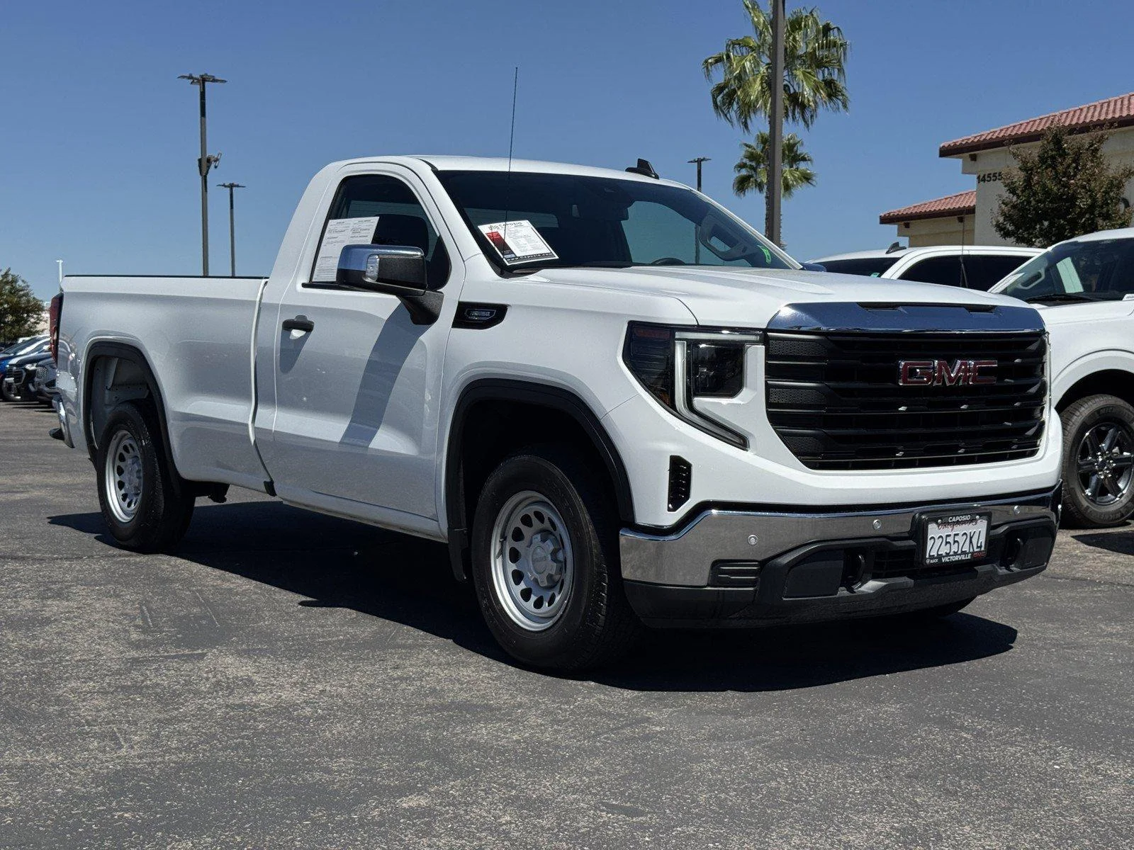 Used 2025 Summit White GMC Pro image 1