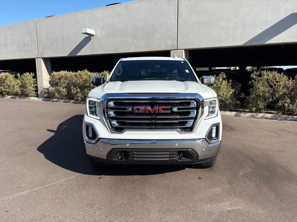 Used 2022 White GMC SLT image 2