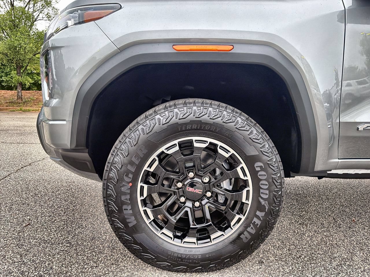 2026 GMC Canyon AT4 - Photo 28