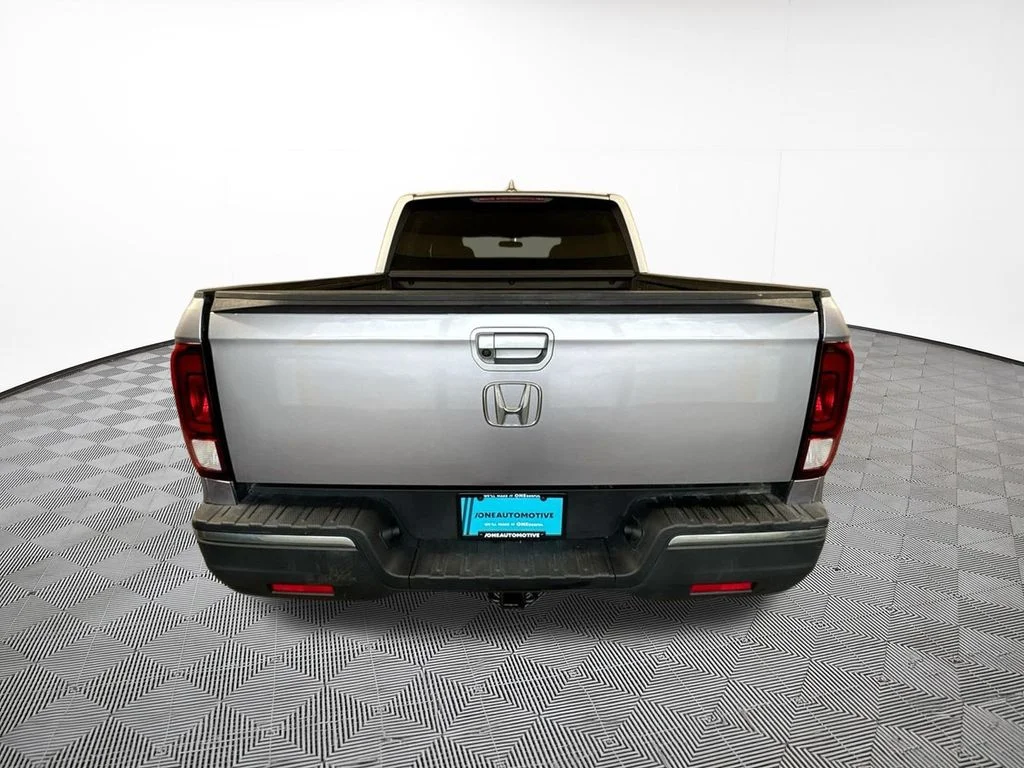 2017 Honda Ridgeline RTS - Photo 12