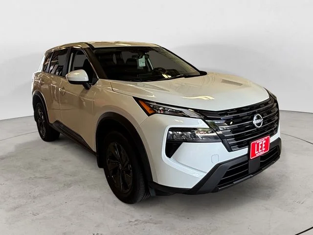 New 2026 Everest White Pearl Tricoat Nissan SV image 8