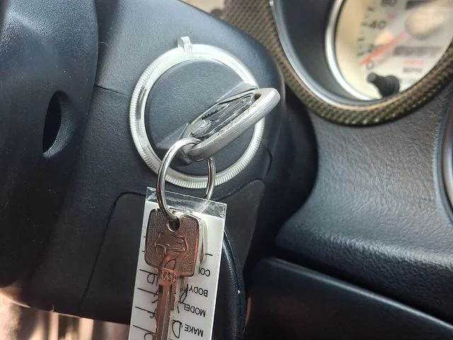 Used 2000 Silver Dodge RT/10 image 22