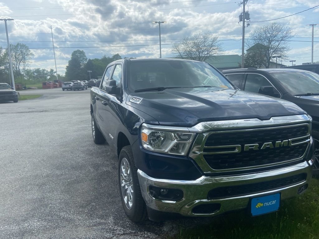 2023 RAM 1500 Big Horn/Lone Star 4x4 Crew Cab 5'7's photo