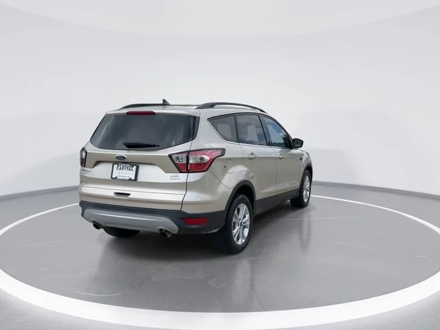 Used 2018 Gold Ford SEL image 6